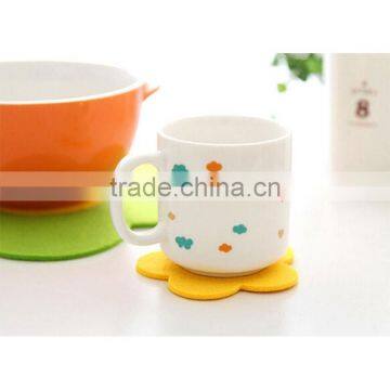 Non-woven Flowers Cup Mat Nonwoven Fabric Coasters for Home Decoration photo-2