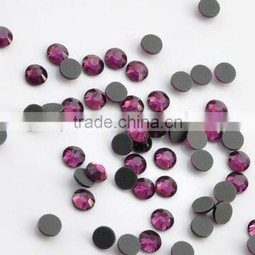DMC Hot Fix Rhinestones Round Shape & Flatback & Glass Crystal Material in Light Amethyst photo-5