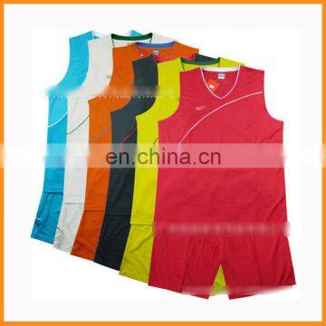 2013 Runtowell custom basketball uniforms china / basketball jersey pictures / designer basketball jersey black