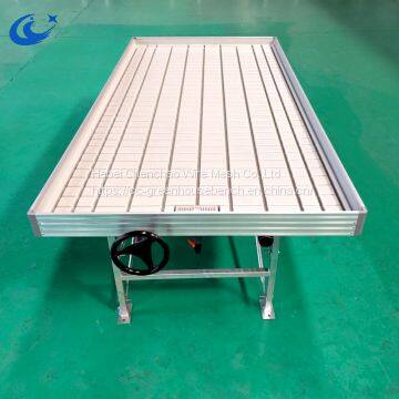 Flood table used in greenhouse ebb and flow rolling bench for plants