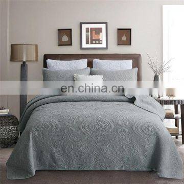 2020 New Design 100% Cotton Reactive Printing Comfortable Three-piece Luxury Bed Cover Sets photo-4