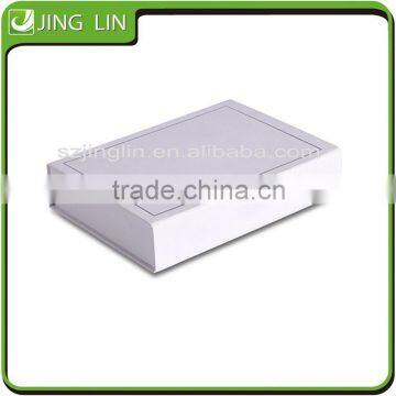 White free design logo printed packing box with magnetic