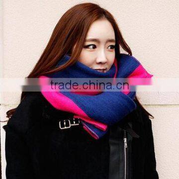 Latest Design Winter Warm Gradient Color 100% Acrylic Knitted Ladies Fashion Scarf