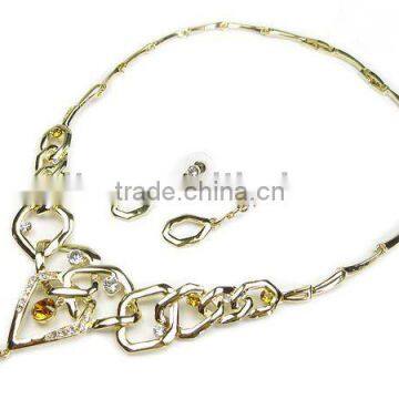 New design Fashion Design artificial necklace sets
