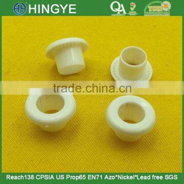 19L White Color Plastic Eyelets and washers -- P4375