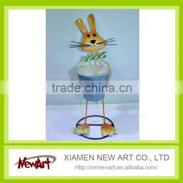 Metal rabbit stand up hold a barrel for home decor