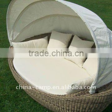 rattan daybed