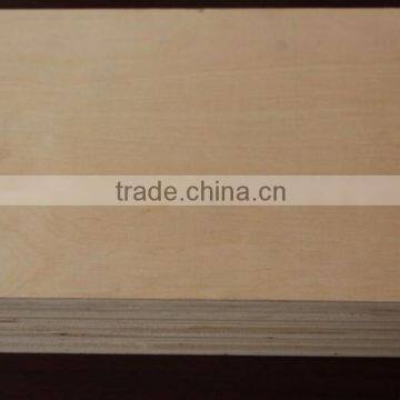 oversized white laminated plywood sheet filmed plywood