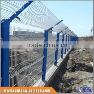 PVC coated security 3D curved galvanized welded wire mesh fence