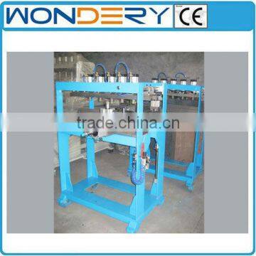 Manual Radiator Plastic Tank Clinching Machine