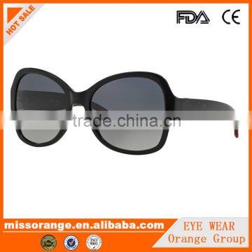 Polarized Newest Trendy Sunglasses black frame sun glass made in china