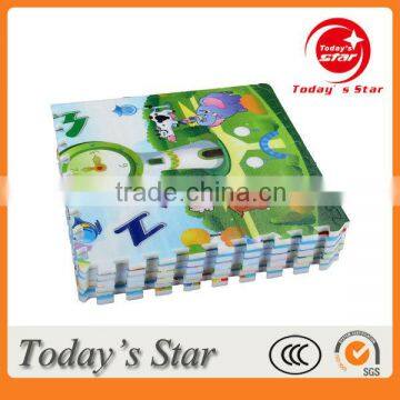 Puzzle mat/blanket for kids playing