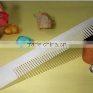 Hotel plastic hair comb factory in white colour