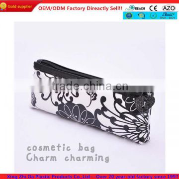 2014 fashion convenient waterproof cosmetic bag