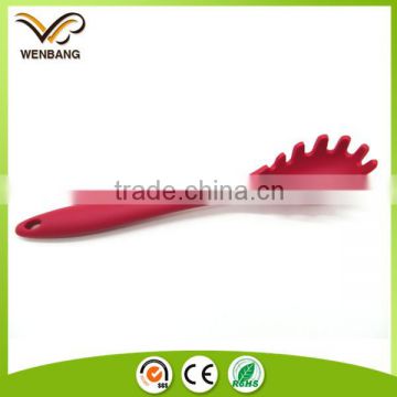 Red silicone kitchenware pasta claw spaghetti spoon for noodle kitchen utensil