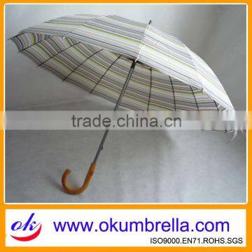 Wholesale straight fiberglass umbrella with wooden handle