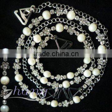 bra strap decorated with pearl and rhinestone