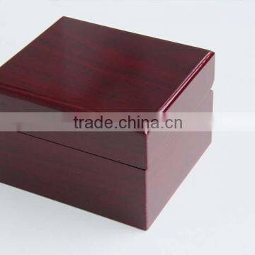 Luxury High lacquer watch box wooden with pillow