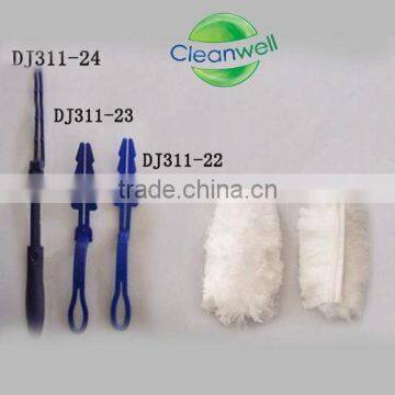 Static non-woven duster