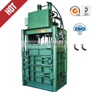 cardboard baler self-powered square hay baler