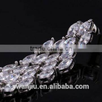 Wholesale Stock Small Order Fashion Women Long Style Garland Zircon Earrings photo-4