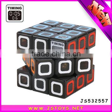 2017 new style funny plastic timing puzzle cube for sale