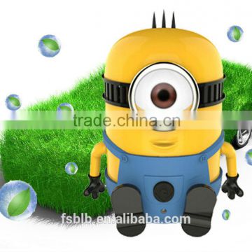 Mini dedusting 95% car air purifier/lovely minion gift