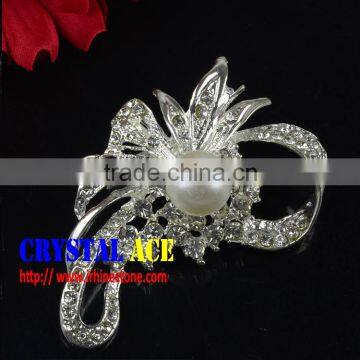 2016 New Fashion Strass Brooch Pins with Zinc Alloy , Flower Pin Brooch with Crystal, Factory wholesale for wedding invitation