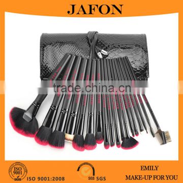 Makeup brush set 18 piece with black+red synthetic hairs and crocodile PU leather rolling bag