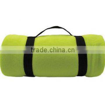 Roll up ultra soft protable fleece traveling blanket with grad handle