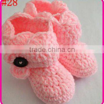 low price high quality hand crochet baby shoes