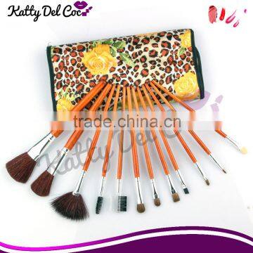 Good quality 12pcs goat hair makeup brushes fashional bag