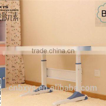 Cute Kids Small Adjustable Desk photo-4