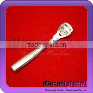 Practical stainless steel cuticle remover