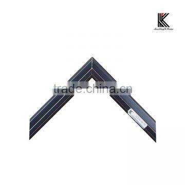 Modern black frame moulding