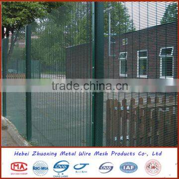 invisible pvc coated 358 high security mesh fence