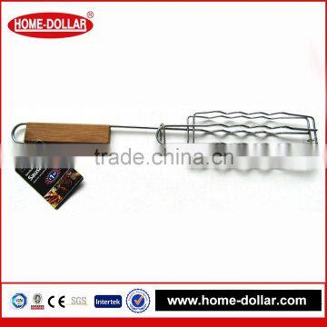 STAINLESS STEEL BBQ SAUSAGE GRILLER WITH BAMBOO HANDLE