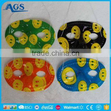 Best sale party mask with smiling face