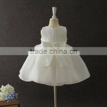 2017 New Born Baby Clothes White First Communion Dress Embroidery Flower Baby Cotton Frocks Designs 1 Year Baby Girl Dresses Hat photo-3