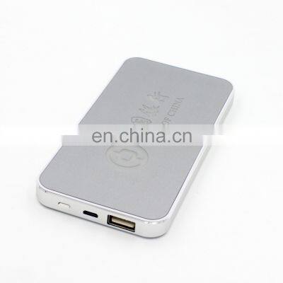 2020 super thin metal power bank oem logo micro usb mobile power charger customized color