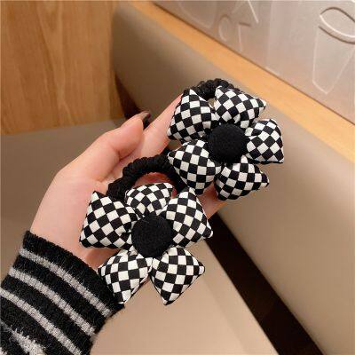 Black and white plaid hair circle