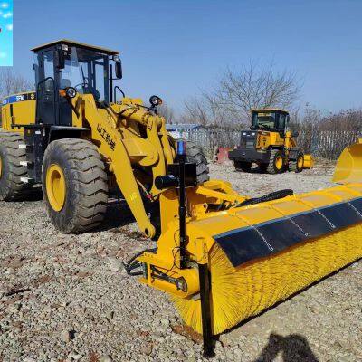 China Sweeper Attachment manufacturers wheel loader sweeper attachments angle broom for loader