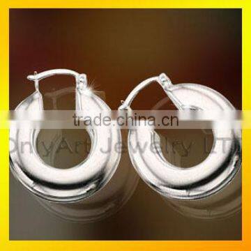 White gold earrings fashionable and good quality earrings wholesale