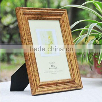 Decorative wood beautiful photo frame