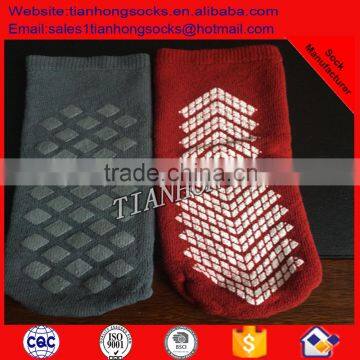 Non Slip Double Anti-slip Sock Wholesale OEM Service Medical Use Sock With Full Terry Indoor Anti Slip Trampoline Sock