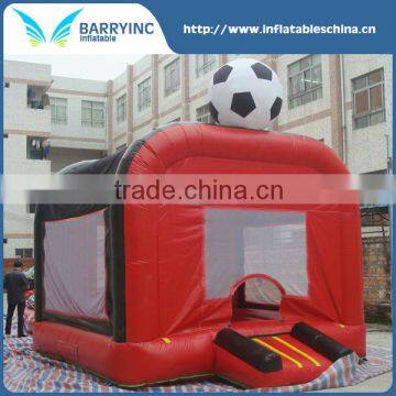 2016 Hot selling PVC soccer inflatable bouncer/inflatable bouncer castle