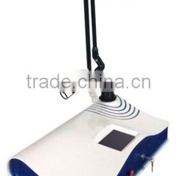 Portable CO2 fractional laser for wrinkle removal skin rejuvenation