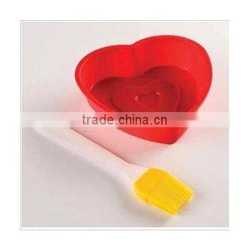 Pair of Heart Shaped Silicone Cake Molds with Kitchen Brushes NEW