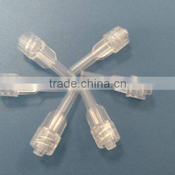 Disposable male luer lock made in hina