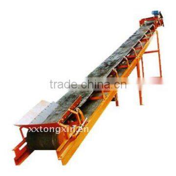 Width 800mm Rubber Conveyor With Hopper